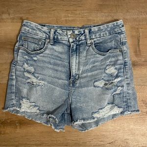 American Eagle Curvy Hi-Rise Shorty Destroyed Size 8 Denim Shorts